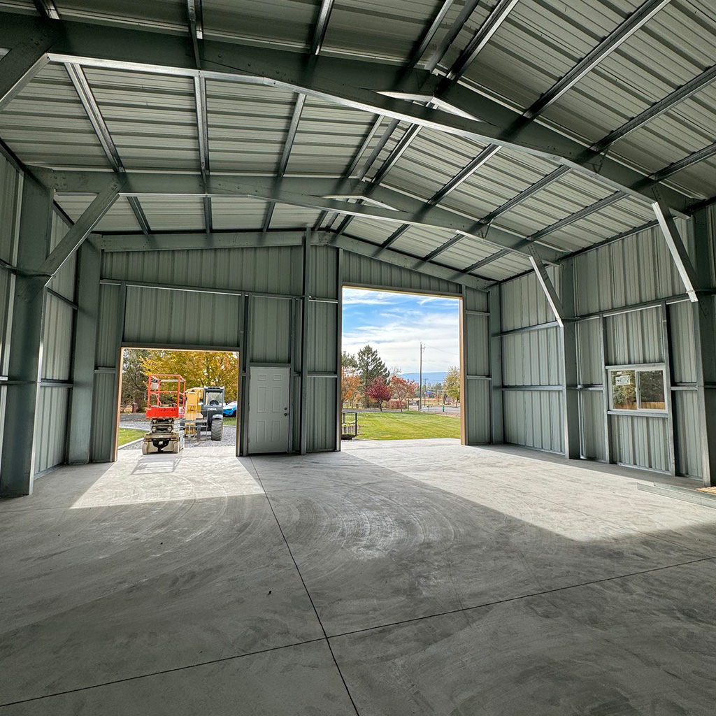 Whitestar offers Metal Warehouse Buildings metal or steel buildings: Whitestar Metal Buildings provides steel warehouse...