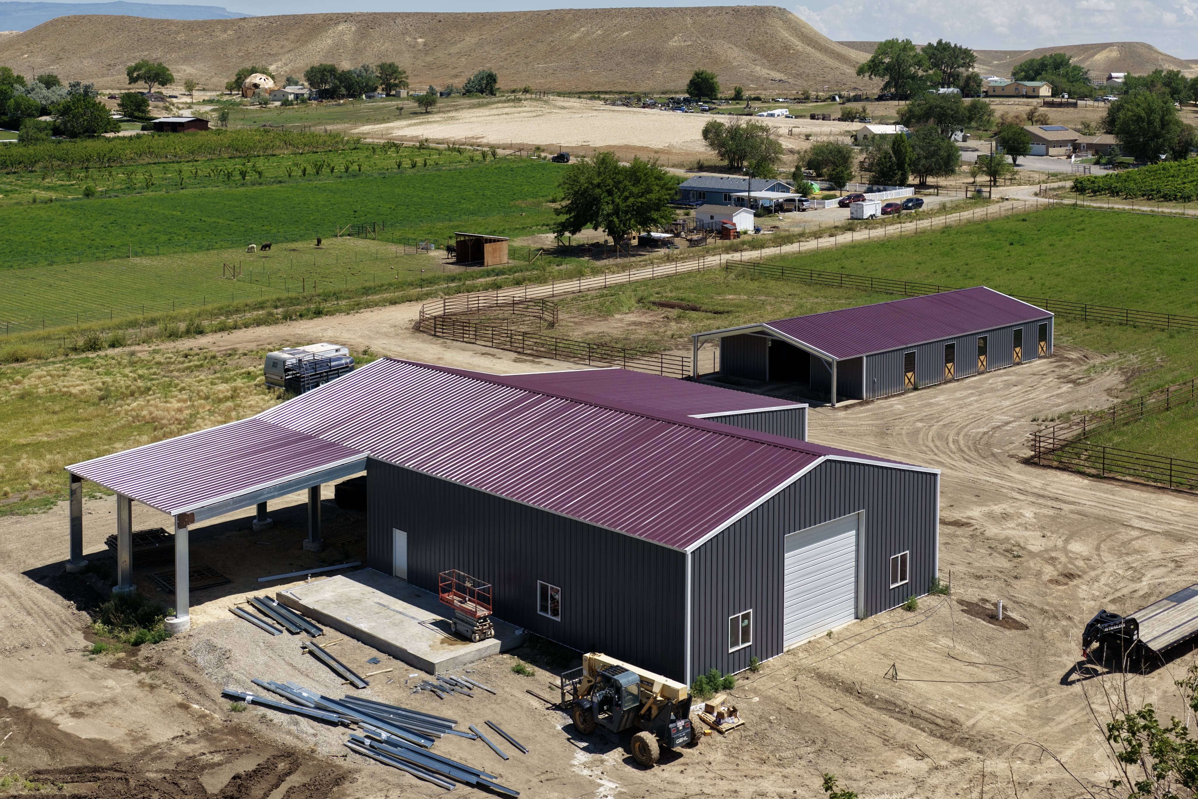 50×60 Steel Building with Dual Lean-Tos in East Orchard Mesa CO