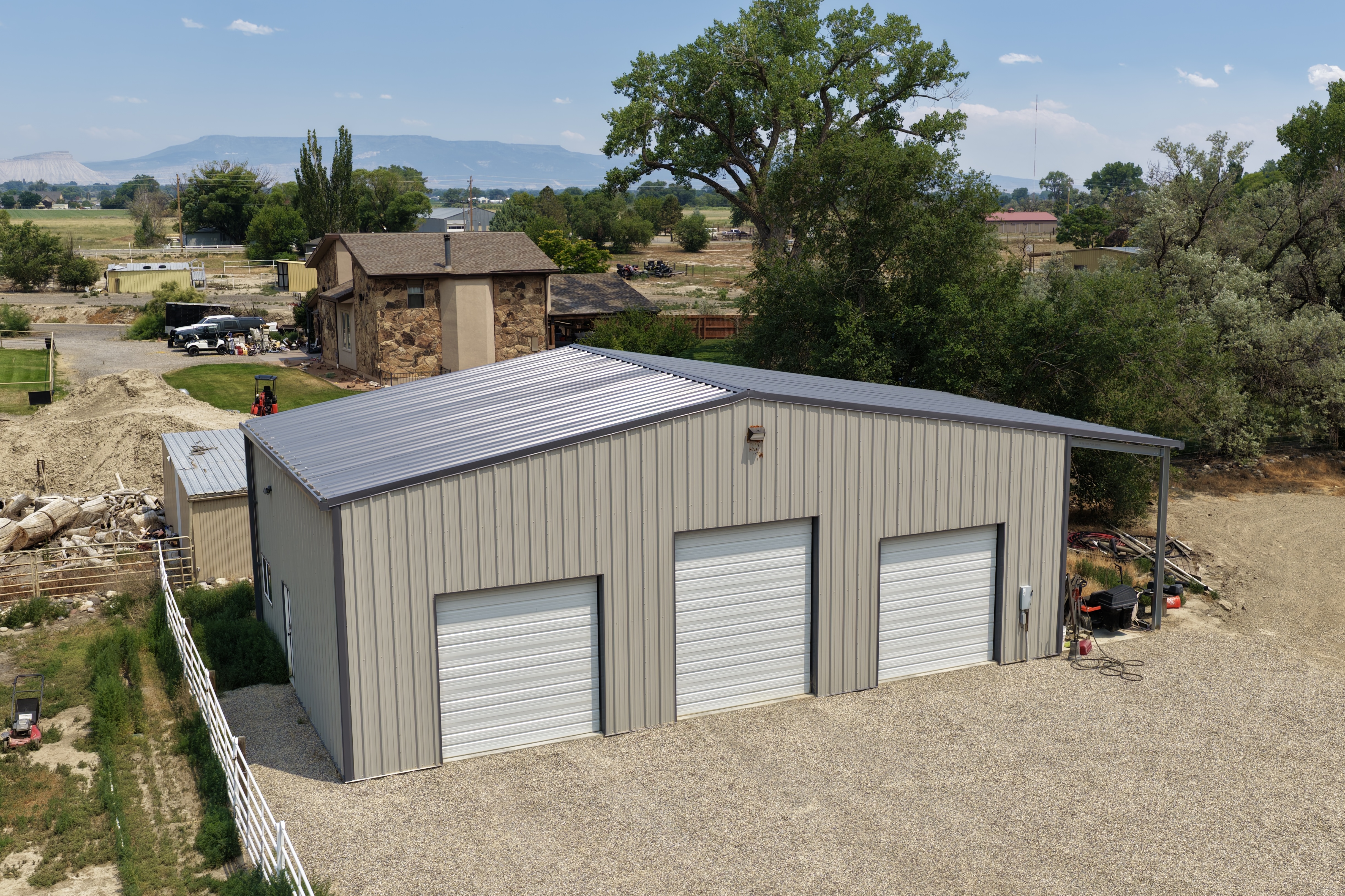 50×30 Garage with 10′ Lean-To in Fruita CO