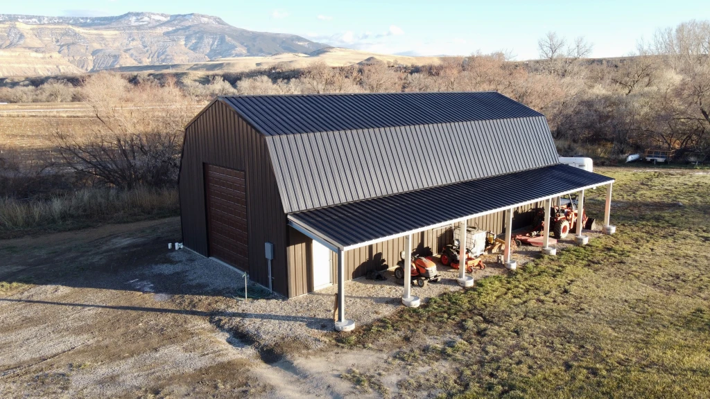 30×60 Gambrel-Style Farm Building with Lean-To in Palisade CO