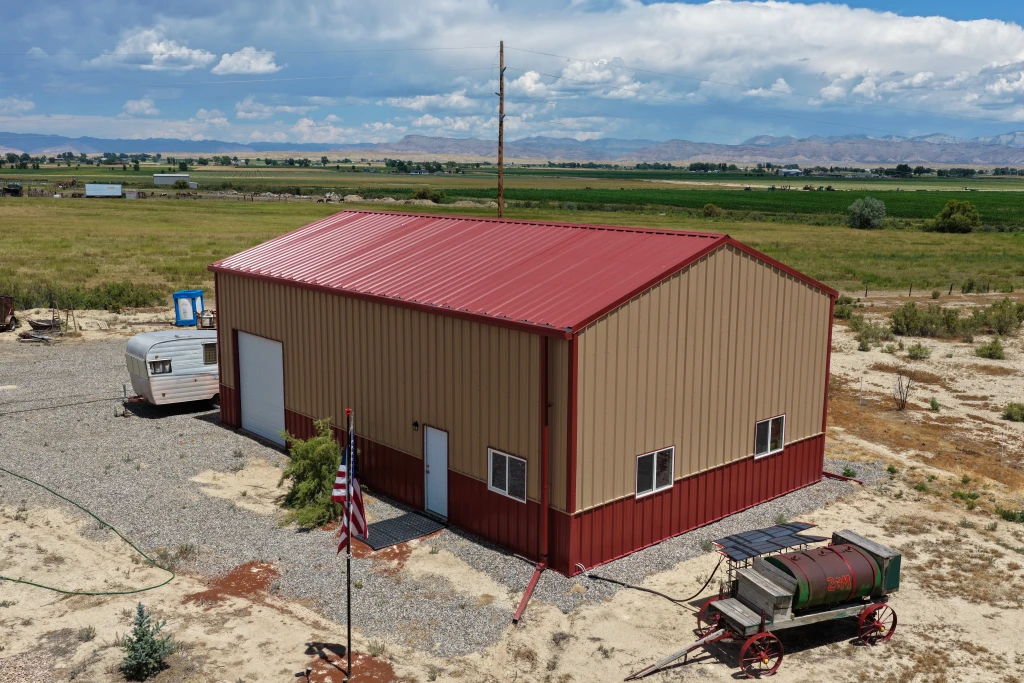 30×50 Two-Tone Steel Building in Loma CO