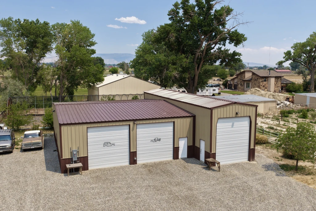 15.5x60 RV Bay connected to a 50x40 workshop in Fruita CO